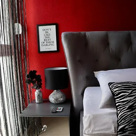 Lalaura High Quality Znjan 500 M Sea Magic View Free Parking Апартаменти Спліт